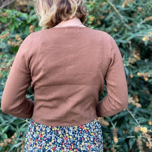 Brown button up sweater/ cardigan - Picture 6 of 6